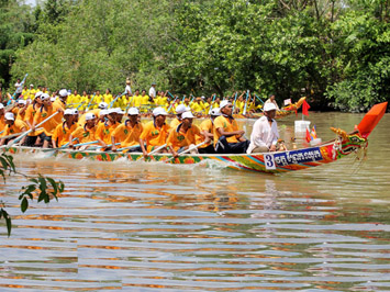 các hoạt động trong ngày tết chôl chnăm thmây của đồng bào khmer hình 0 cac hoat dong trong ngay tet chol chnam thmay cua dong bao khmer hinh 0